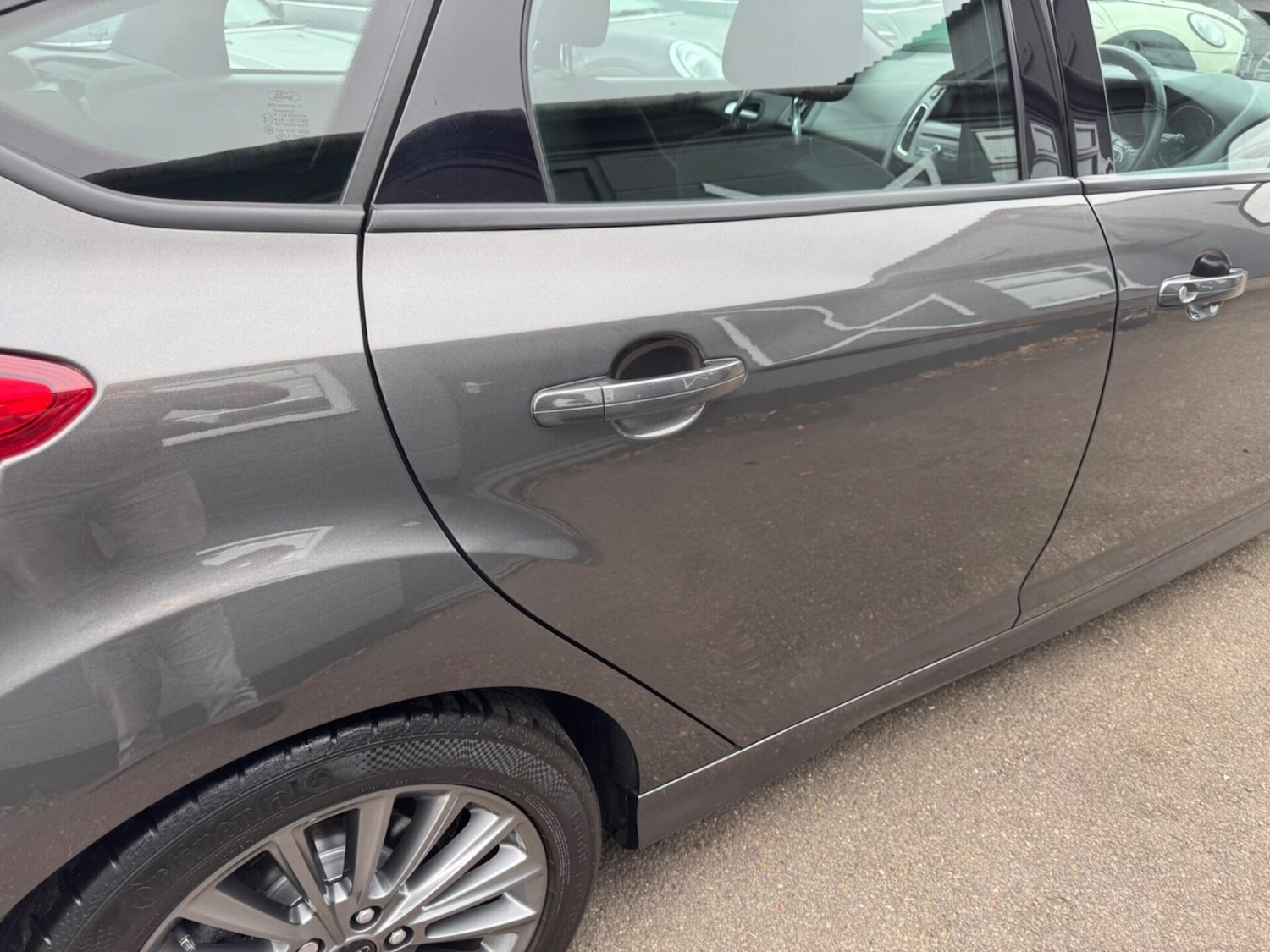 Used Ford Focus 2017 for sale - 76576599: Photo 11