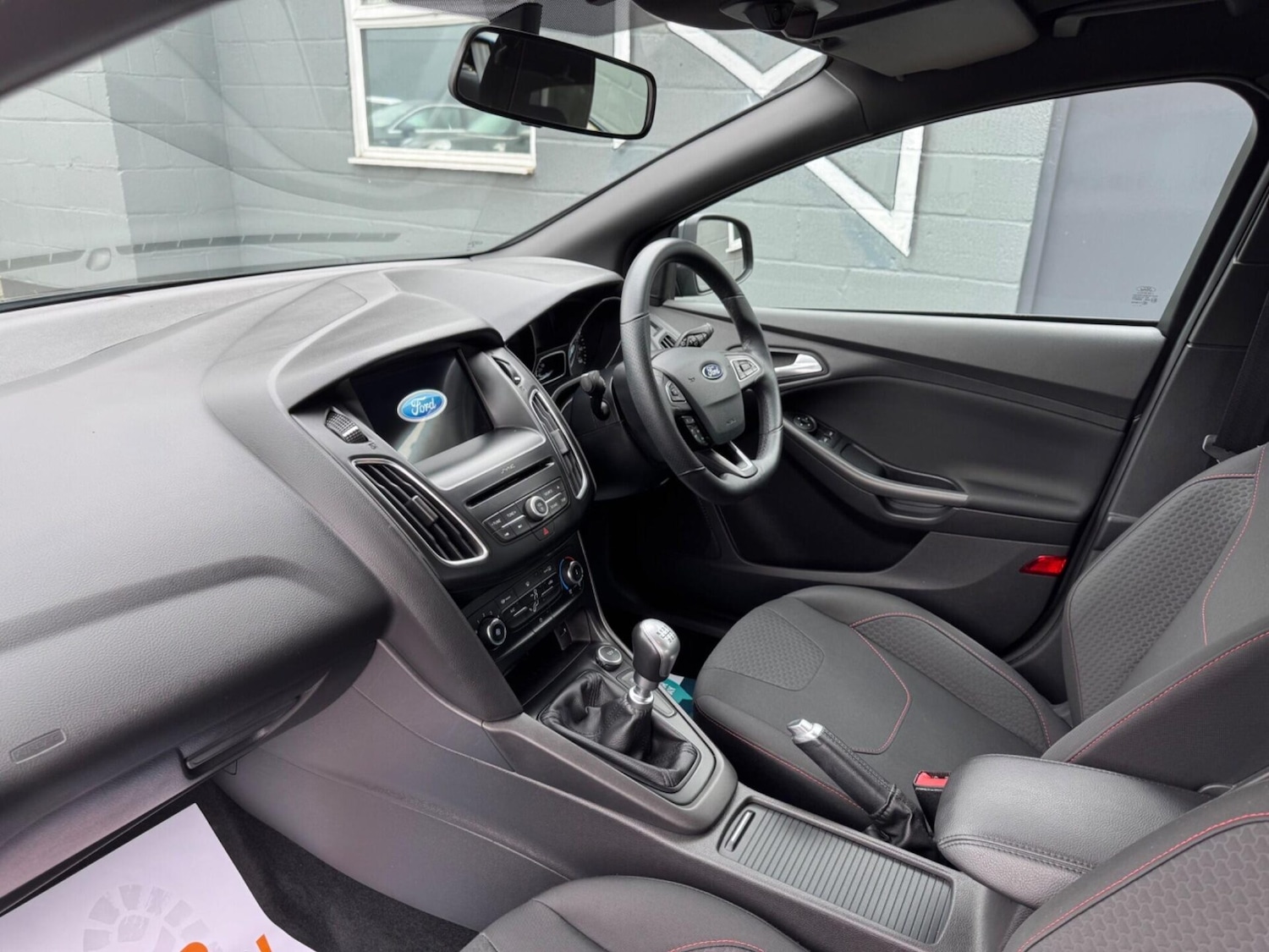 Used Ford Focus 2017 for sale - 76576599: Photo 14