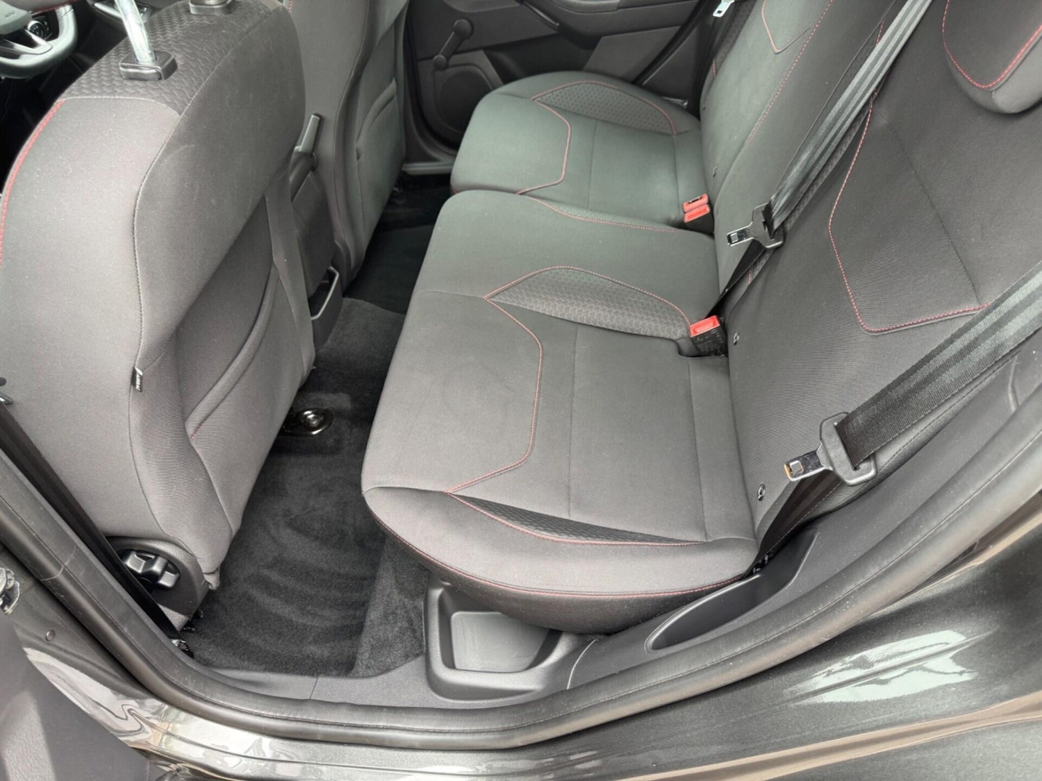 Used Ford Focus 2017 for sale - 76576599: Photo 23