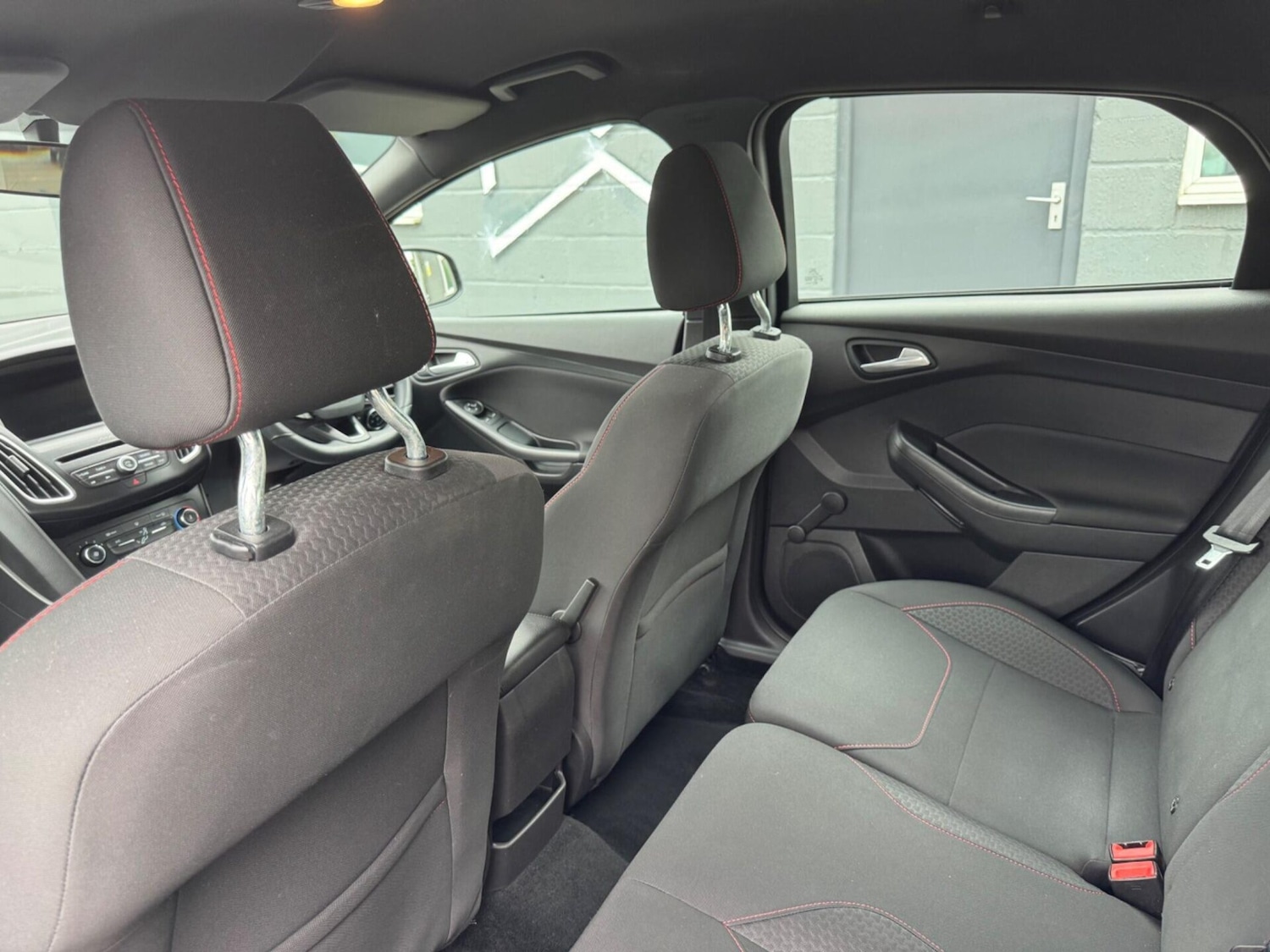 Used Ford Focus 2017 for sale - 76576599: Photo 26