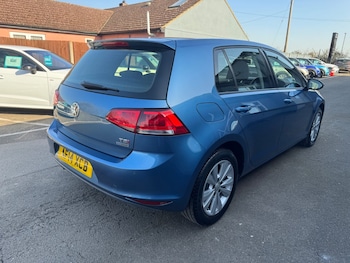 Used Volkswagen Golf 2014 for sale - 77662048: Photo