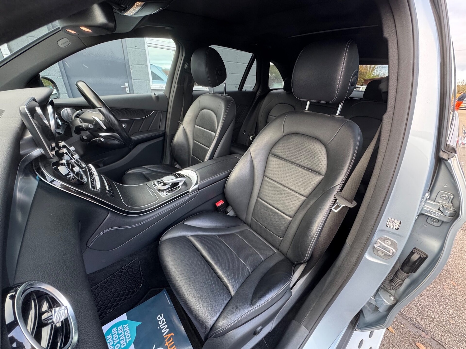 Used Mercedes-Benz GLC 2018 for sale - 76641718: Photo 42