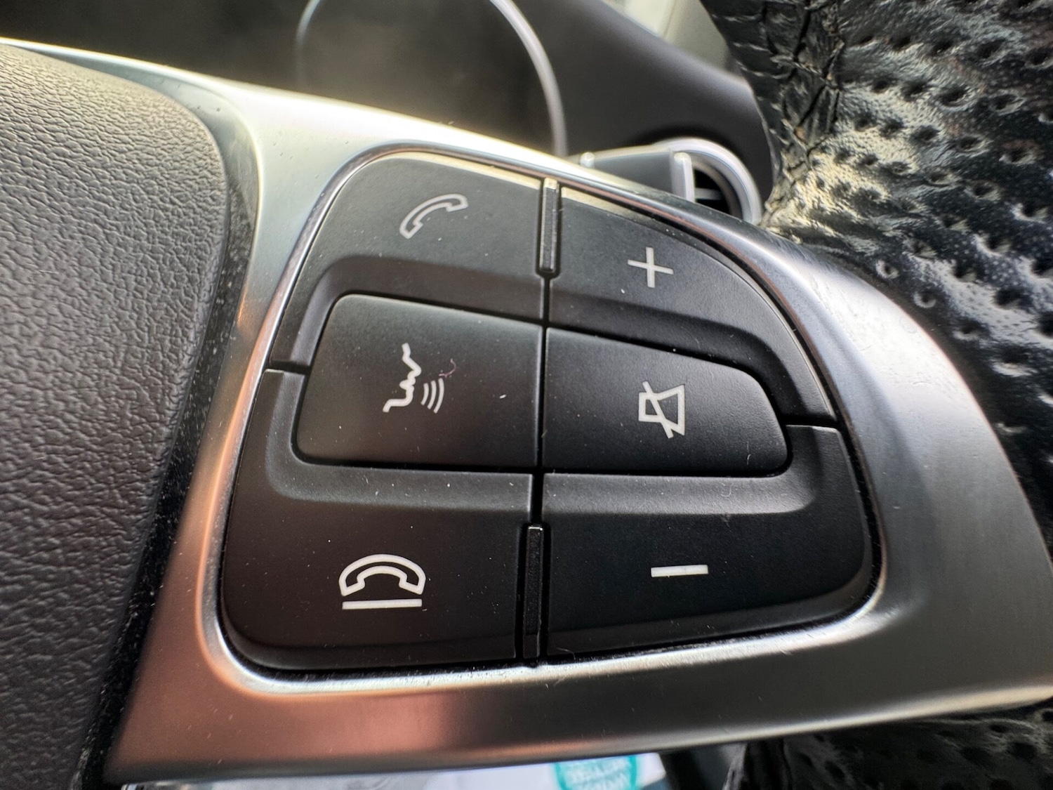 Used Mercedes-Benz GLC 2018 for sale - 76641718: Photo 49