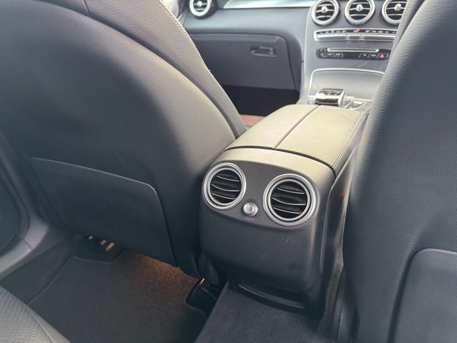 Used Mercedes-Benz GLC 2018 for sale - 76641718: Photo 55