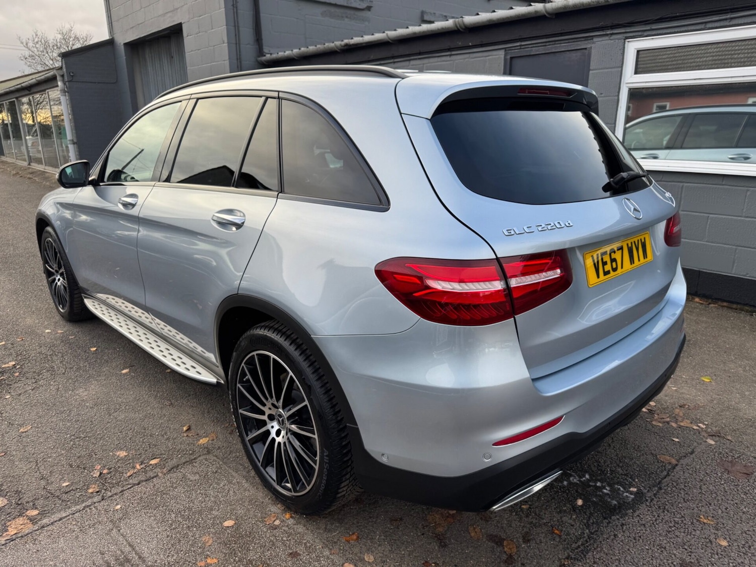 Used Mercedes-Benz GLC 2018 for sale - 76641718: Photo 8