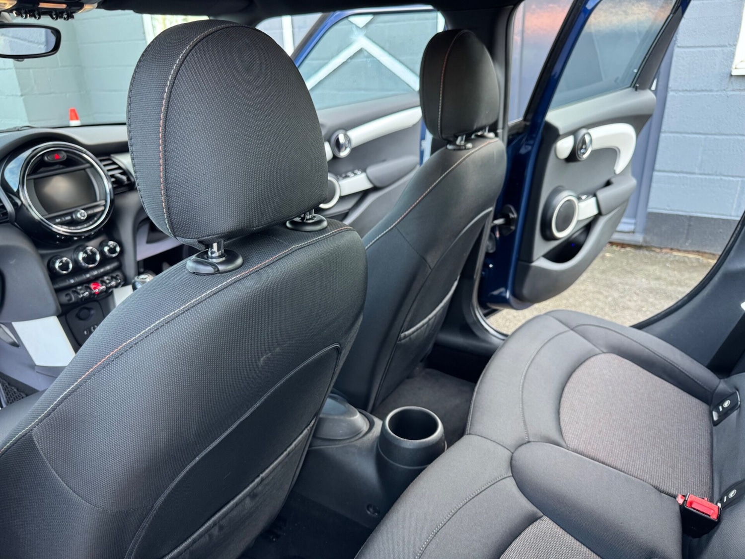 Used MINI Hatch 2016 for sale - 77608052: Photo 6