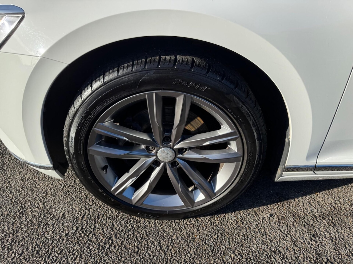 Used Volkswagen Passat 2018 for sale - 76576612: Photo 42