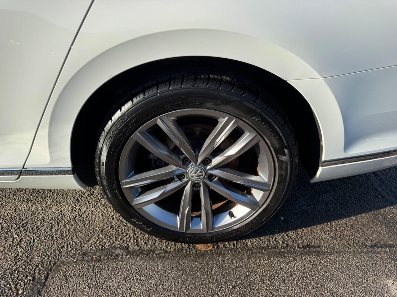 Used Volkswagen Passat 2018 for sale - 76576612: Photo 43