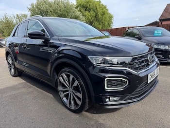 Used Volkswagen T-Roc 2020 for sale - 75857890: Photo
