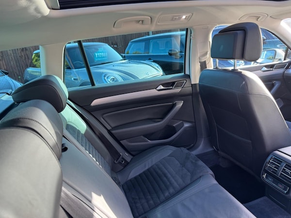 Used Volkswagen Passat 2018 for sale - 76175370: Photo 21