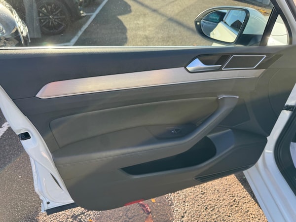 Used Volkswagen Passat 2018 for sale - 76175370: Photo 39