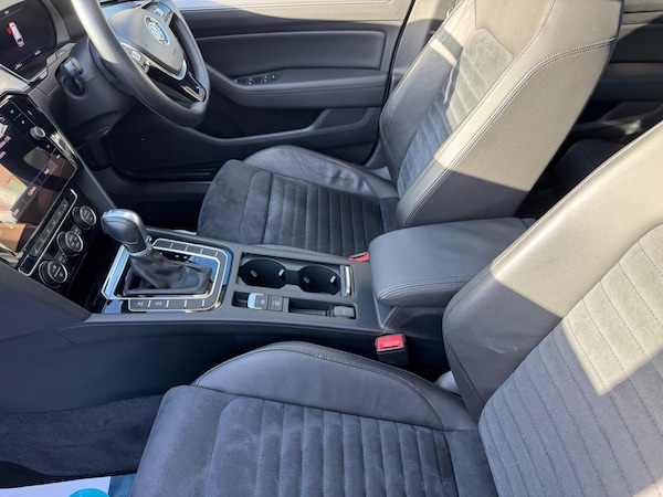 Used Volkswagen Passat 2018 for sale - 76175370: Photo 53