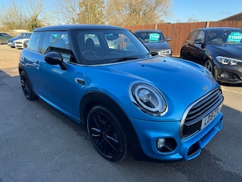 Used MINI Hatch 2019 for sale - 79432597: Photo