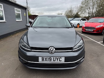 Used Volkswagen Golf 2019 for sale - 77952127: Photo