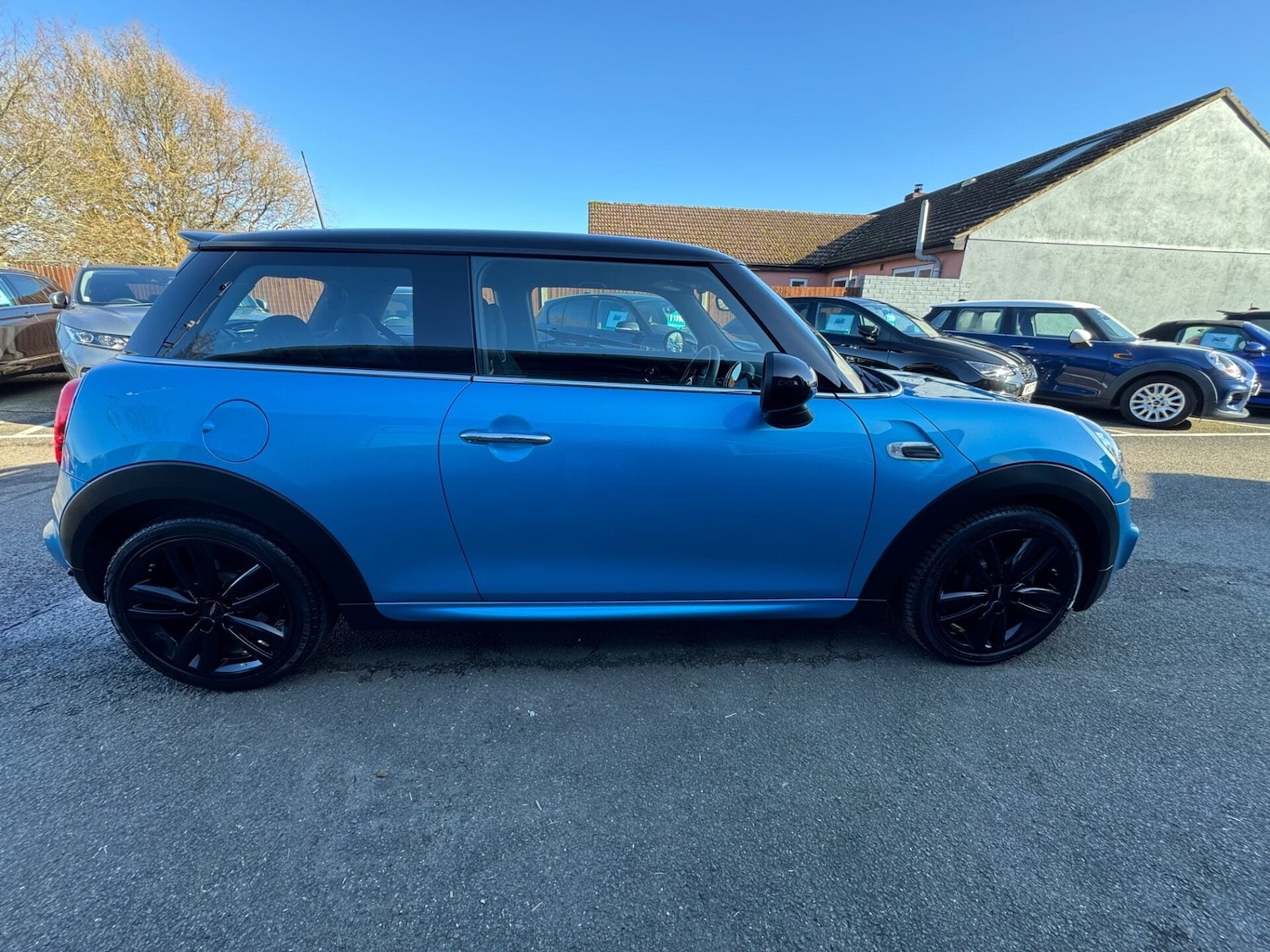 Used MINI Hatch 2019 for sale - 77493854: Photo 3