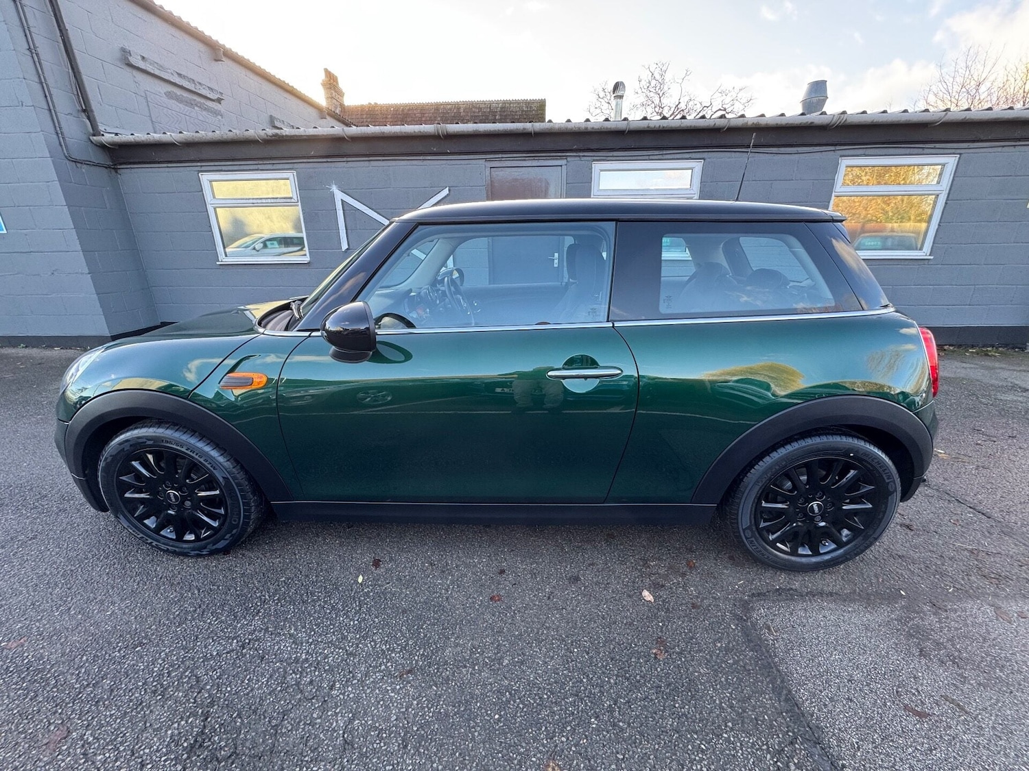 Used MINI Hatch 2017 for sale - 77167114: Photo 6