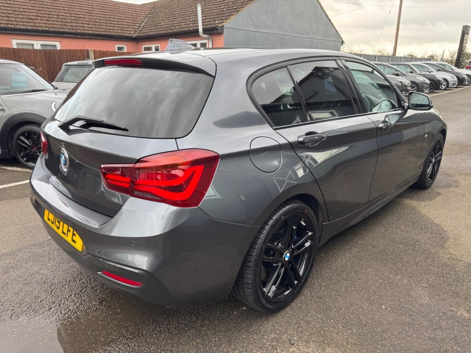Used BMW 1 Series 2019 for sale - 77167115: Photo 2