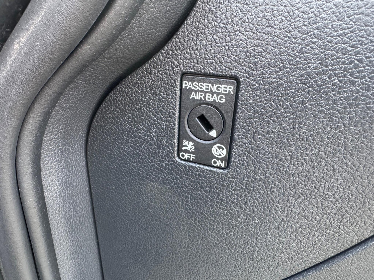 Used Volkswagen Golf 2018 for sale - 76336178: Photo 30