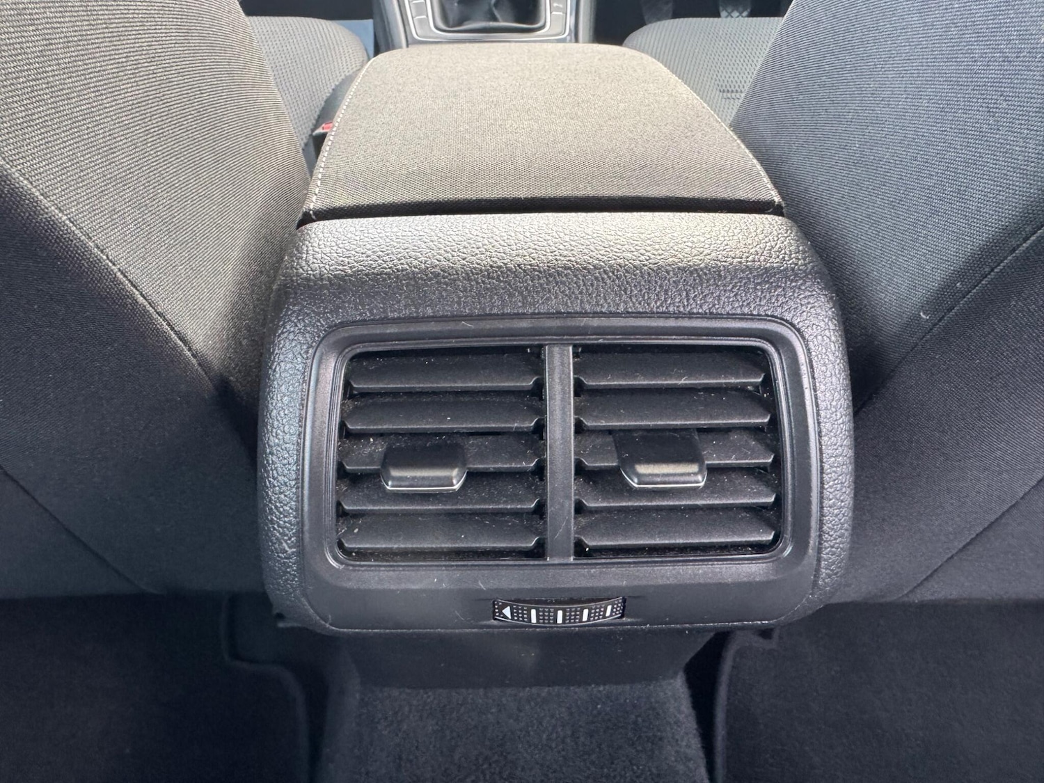 Used Volkswagen Golf 2018 for sale - 76336178: Photo 31