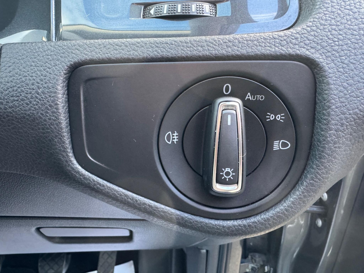 Used Volkswagen Golf 2018 for sale - 76336178: Photo 37