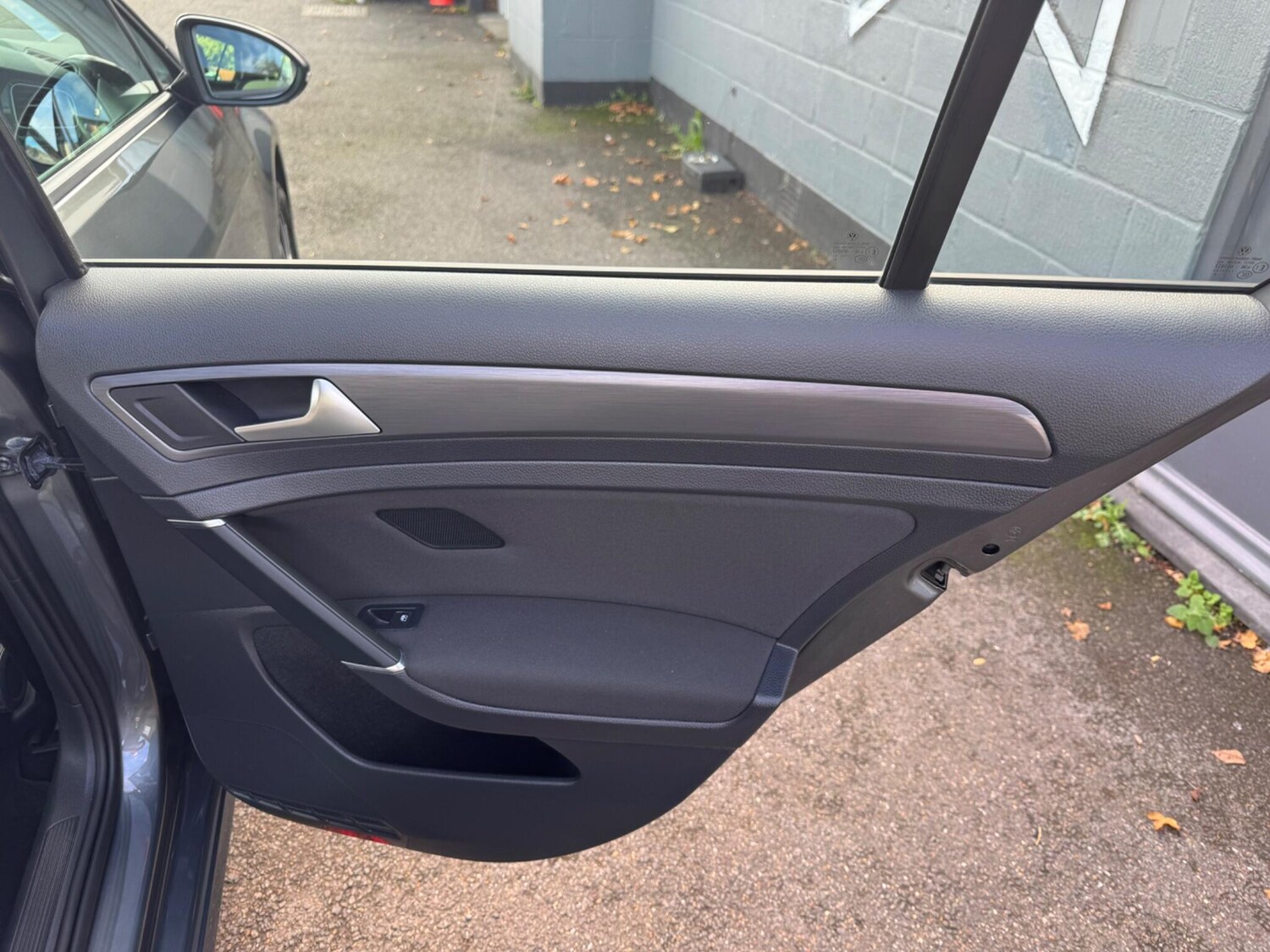 Used Volkswagen Golf 2018 for sale - 76336178: Photo 38