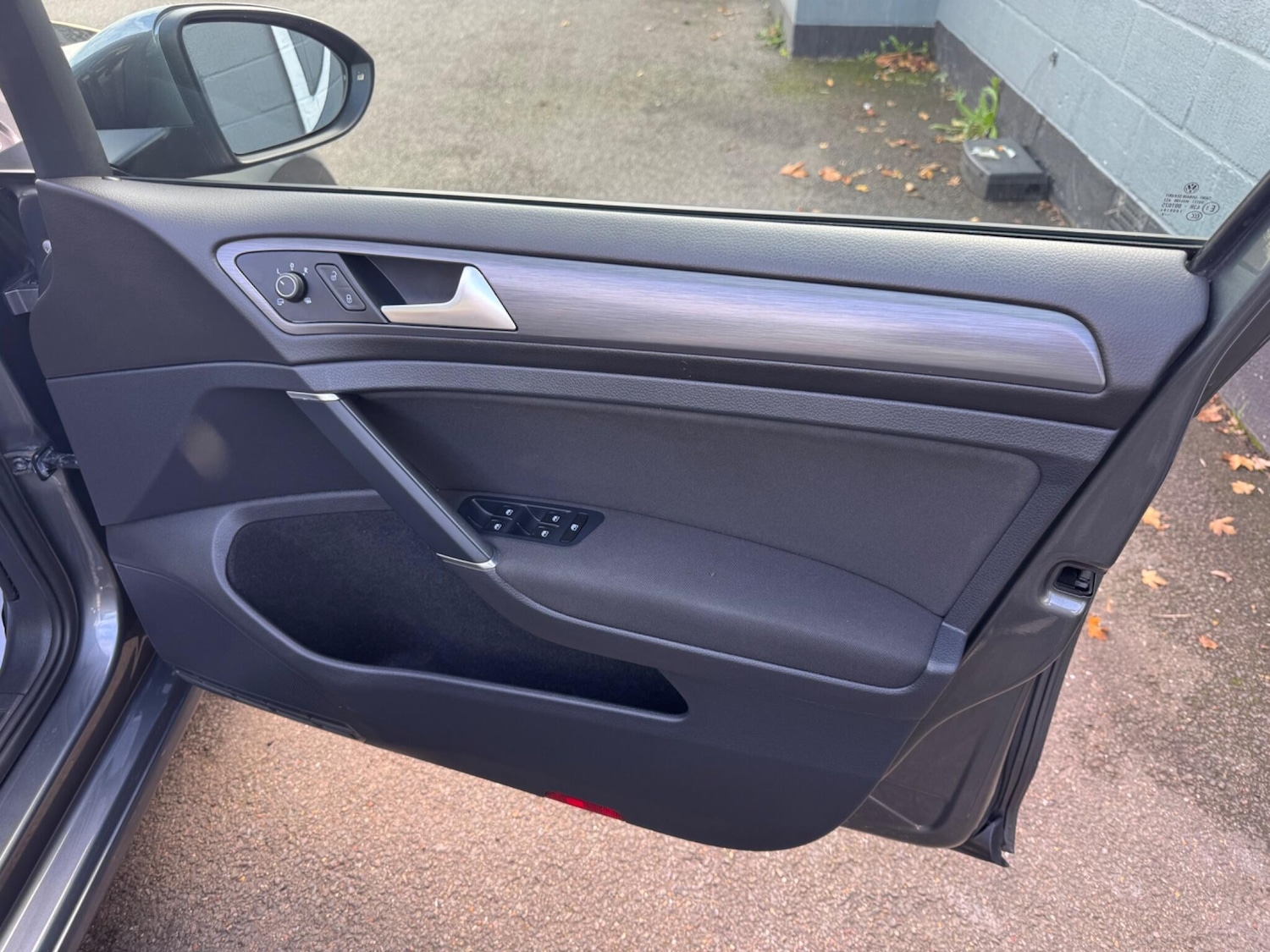 Used Volkswagen Golf 2018 for sale - 76336178: Photo 39