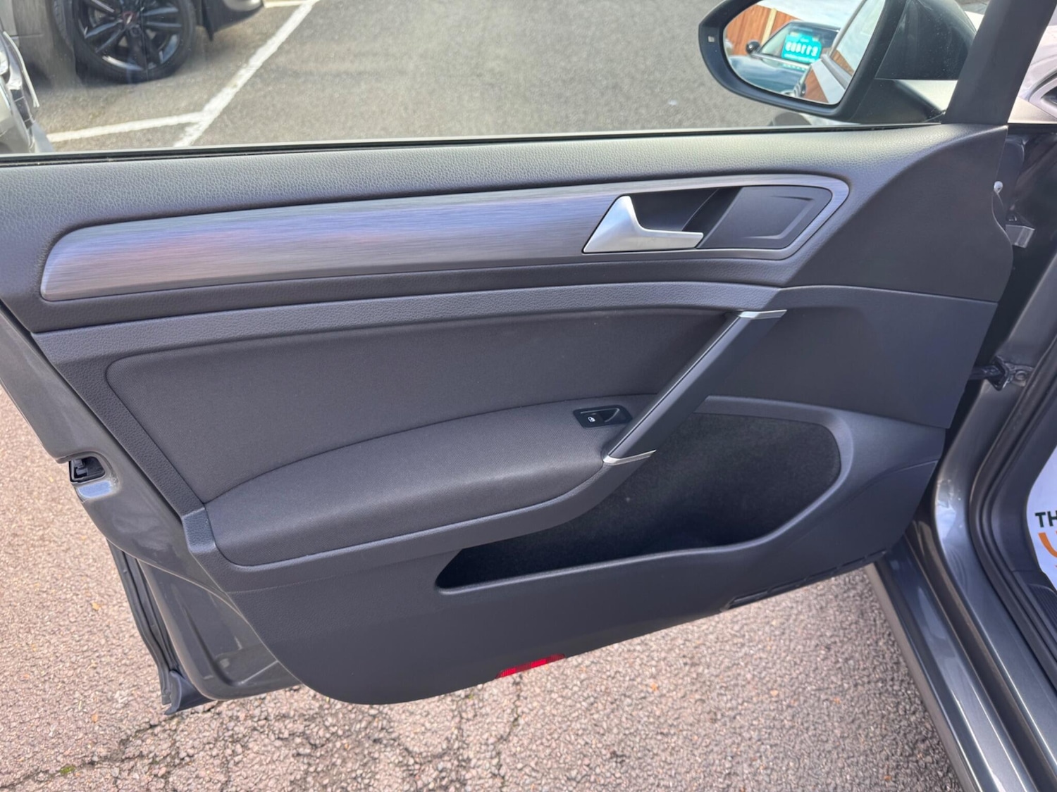 Used Volkswagen Golf 2018 for sale - 76336178: Photo 41