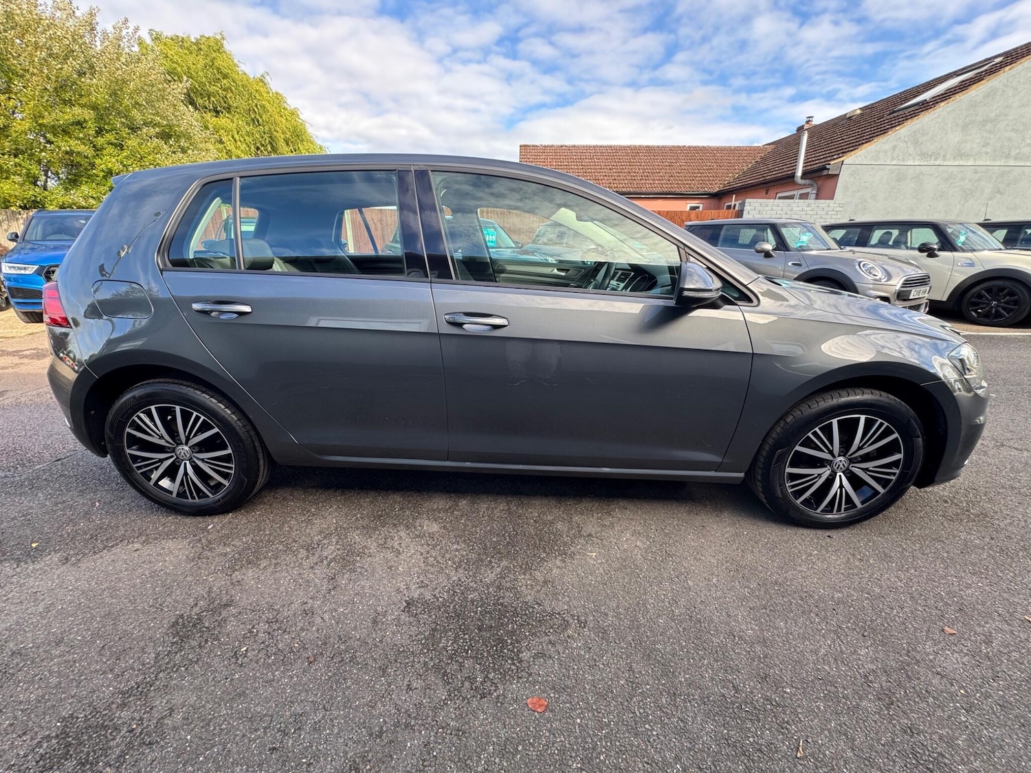 Used Volkswagen Golf 2018 for sale - 76336178: Photo 7
