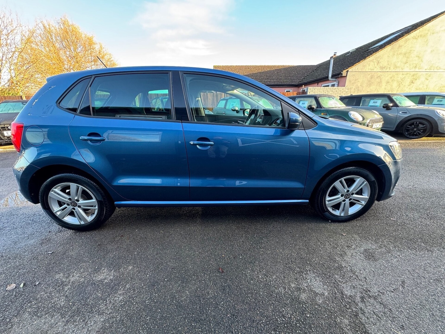 Used Volkswagen Polo 2016 for sale - 77167113: Photo 3