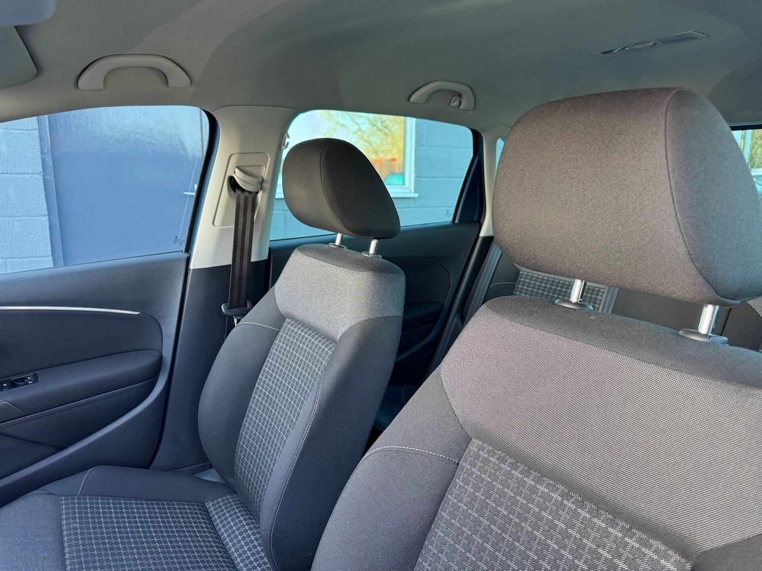 Used Volkswagen Polo 2016 for sale - 77167113: Photo 33