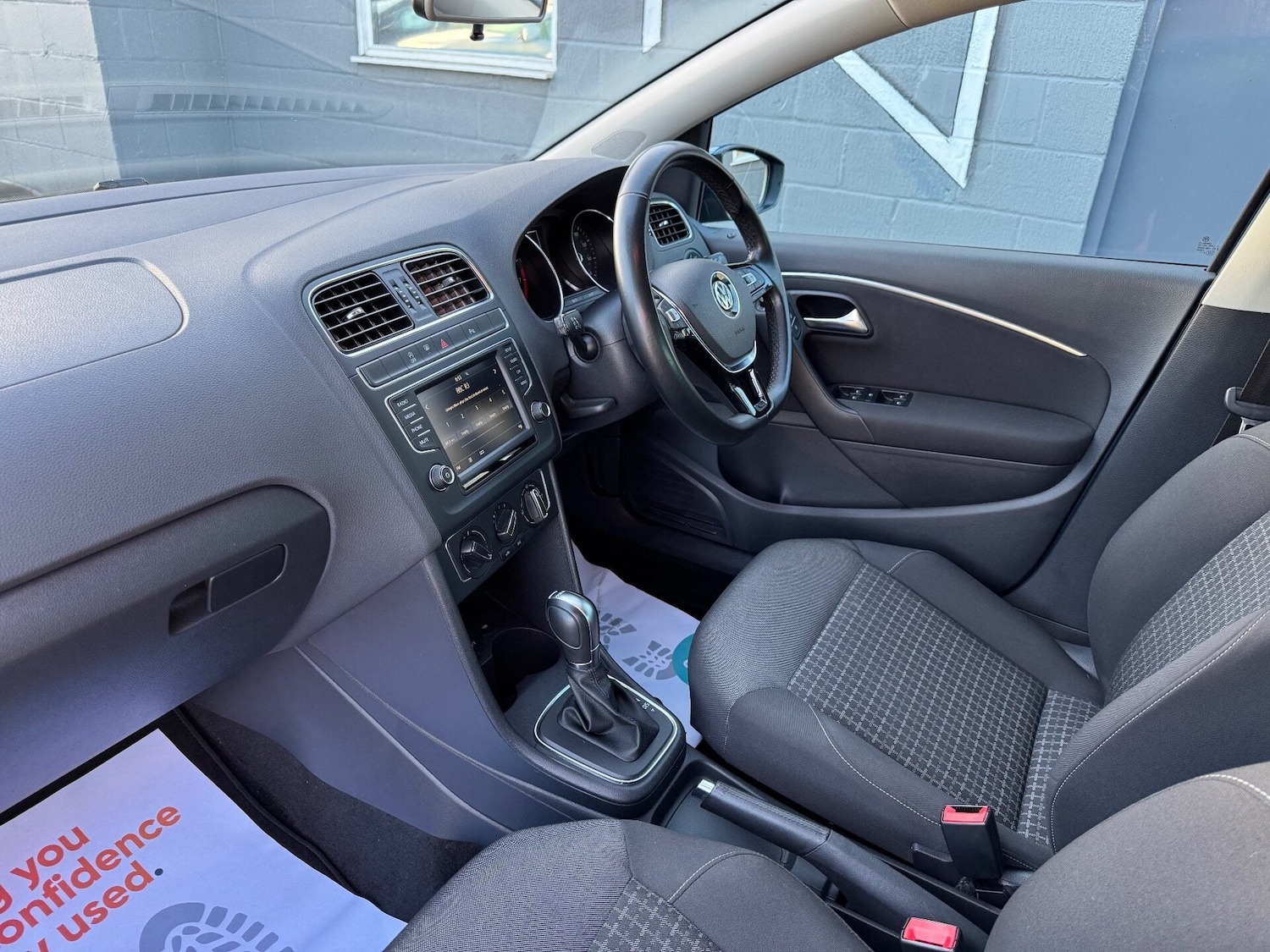 Used Volkswagen Polo 2016 for sale - 77167113: Photo 41