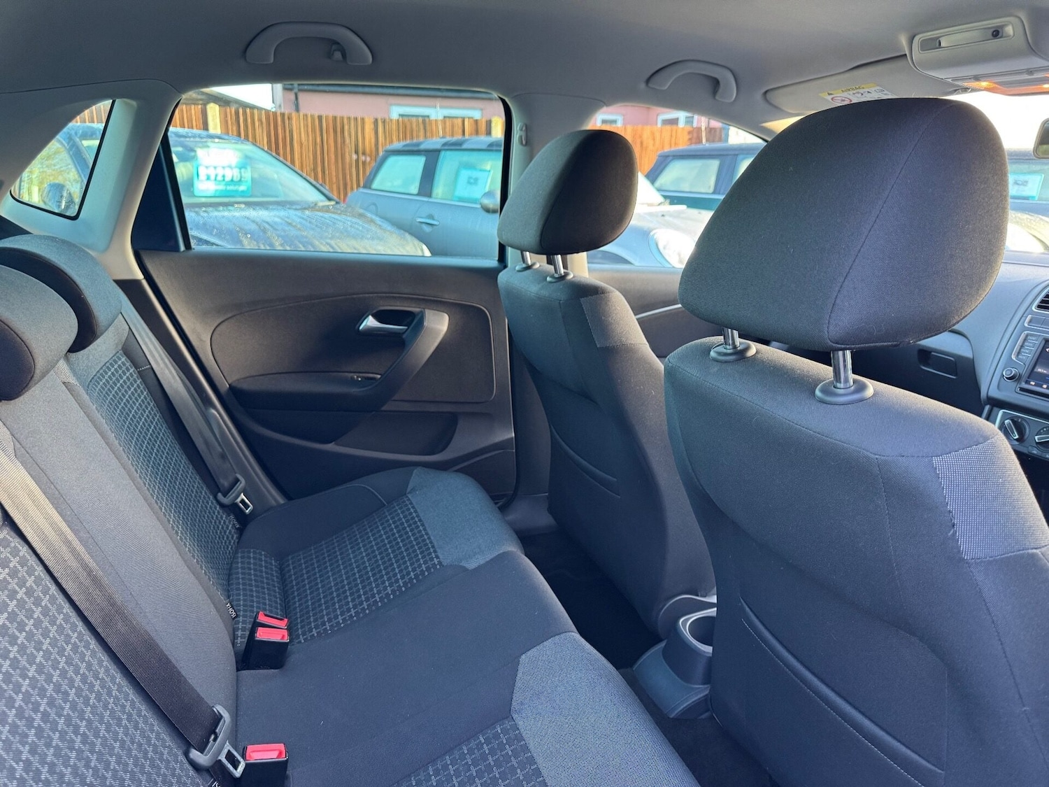 Used Volkswagen Polo 2016 for sale - 77167113: Photo 46