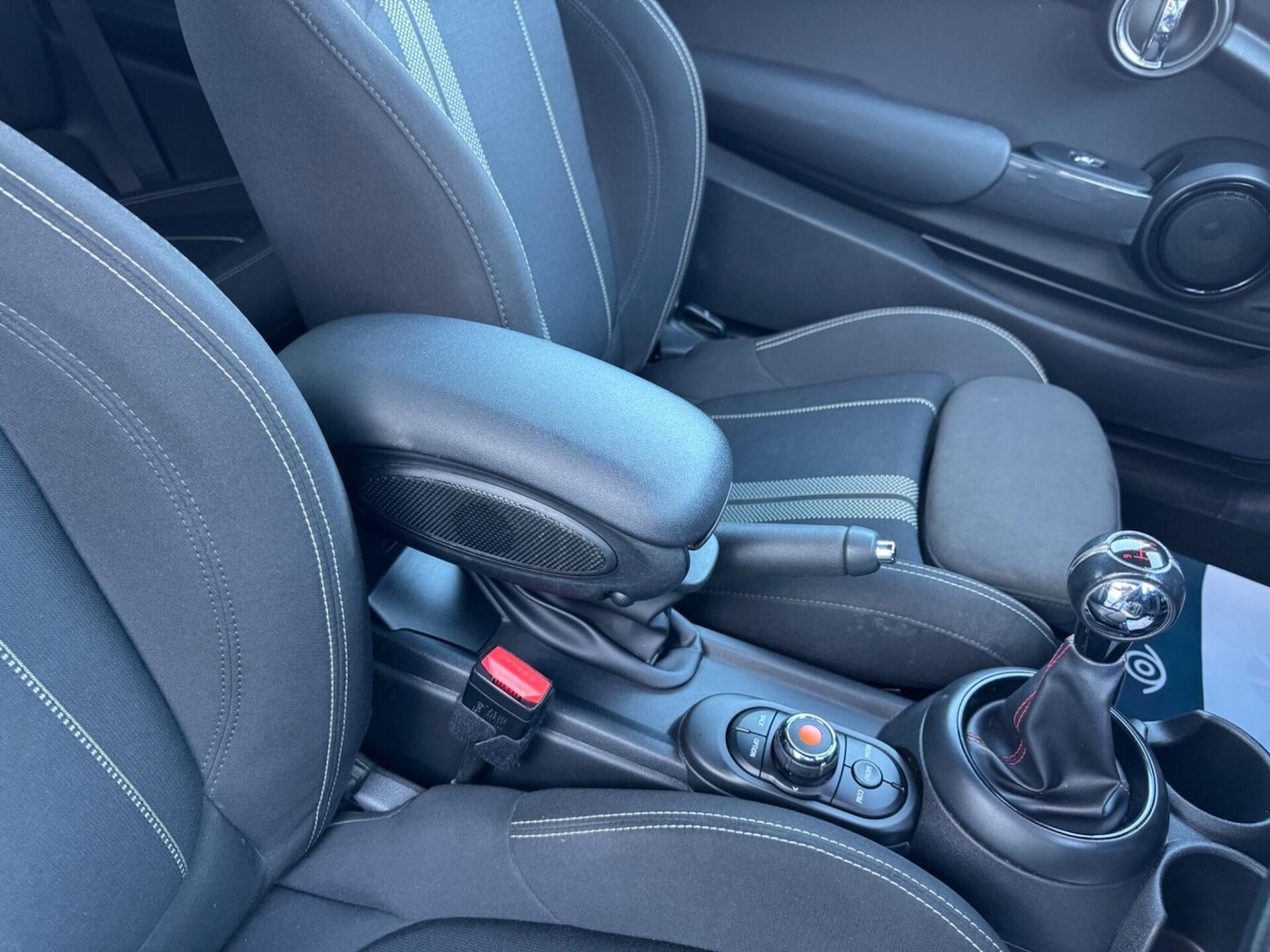 Used MINI Hatch 2018 for sale - 76576614: Photo 12