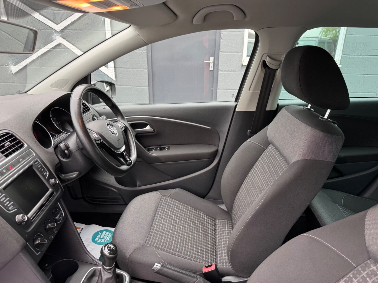 Used Volkswagen Polo 2016 for sale - 76576608: Photo 20