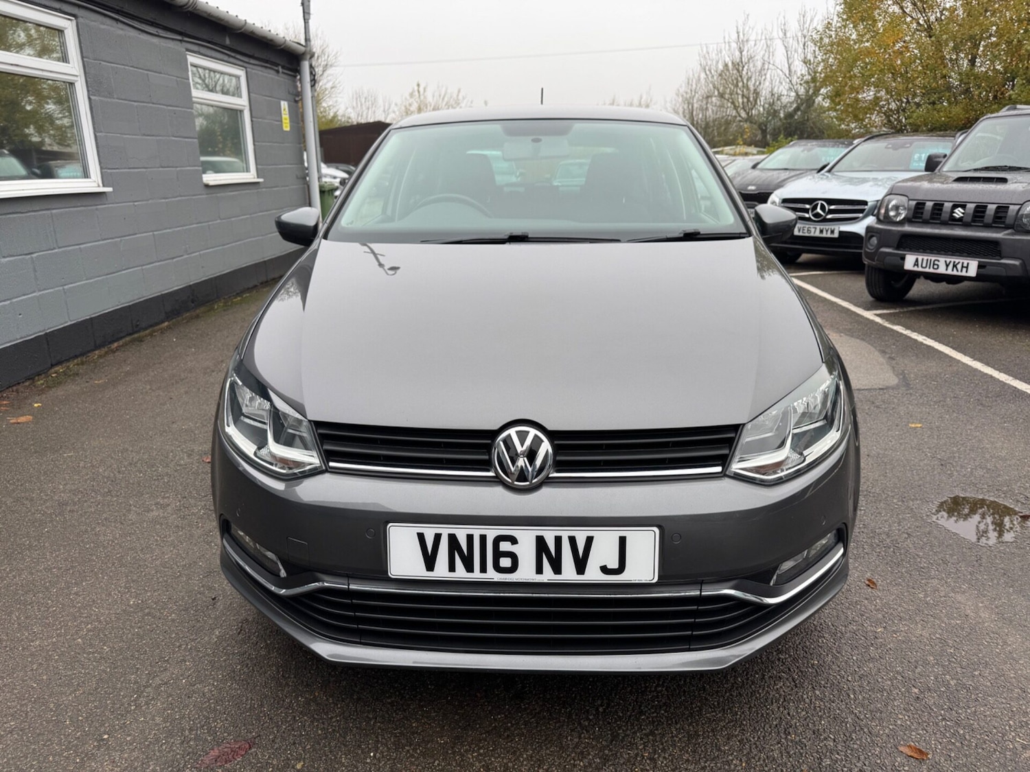 Used Volkswagen Polo 2016 for sale - 76576608: Photo 3