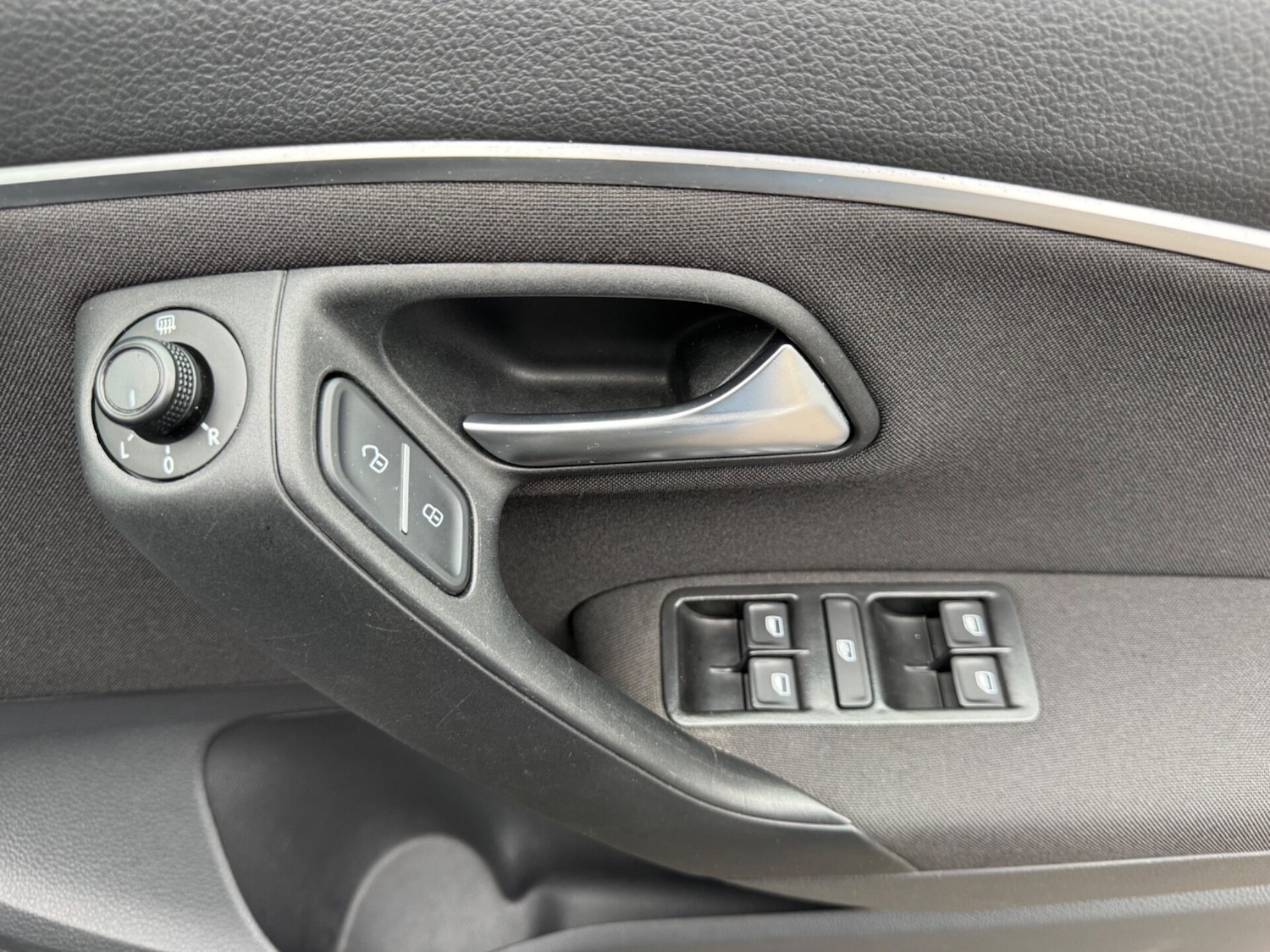 Used Volkswagen Polo 2016 for sale - 76576608: Photo 31