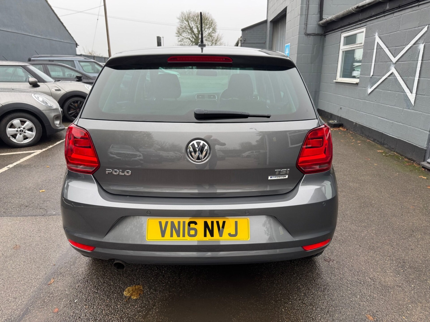 Used Volkswagen Polo 2016 for sale - 76576608: Photo 4