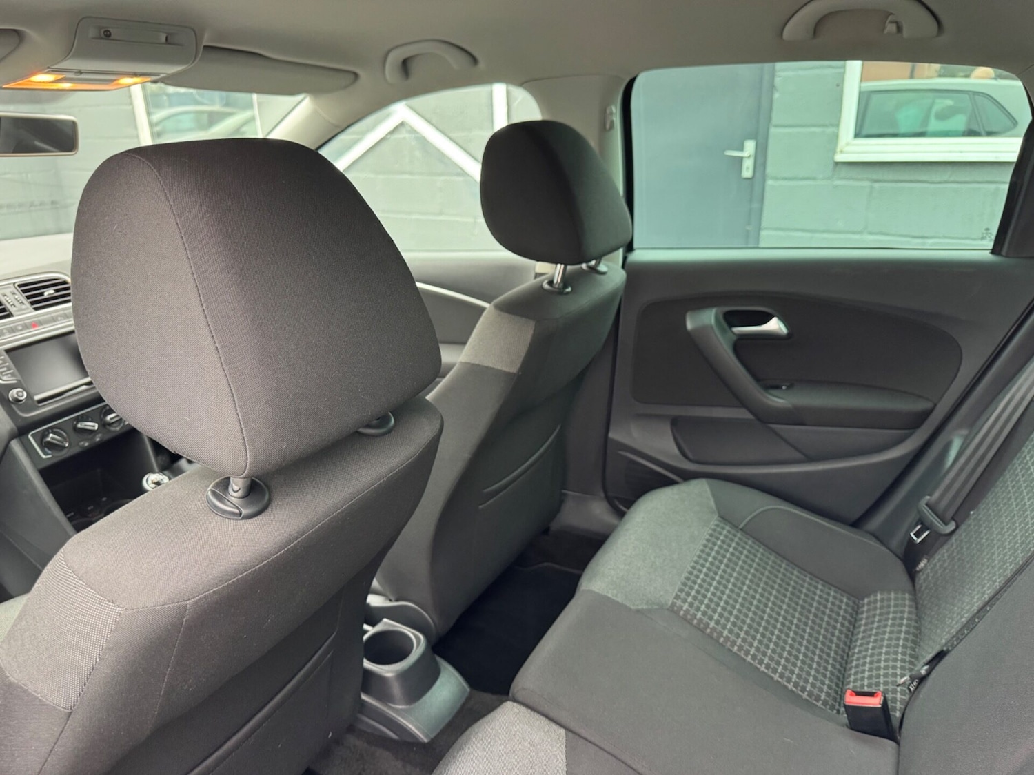 Used Volkswagen Polo 2016 for sale - 76576608: Photo 47