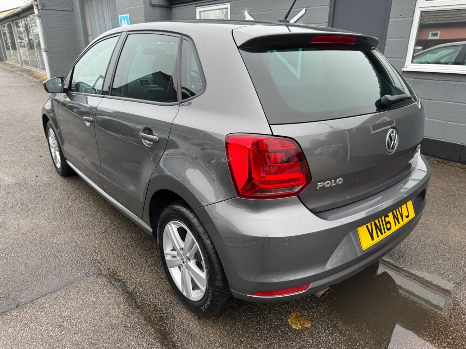 Used Volkswagen Polo 2016 for sale - 76576608: Photo 7