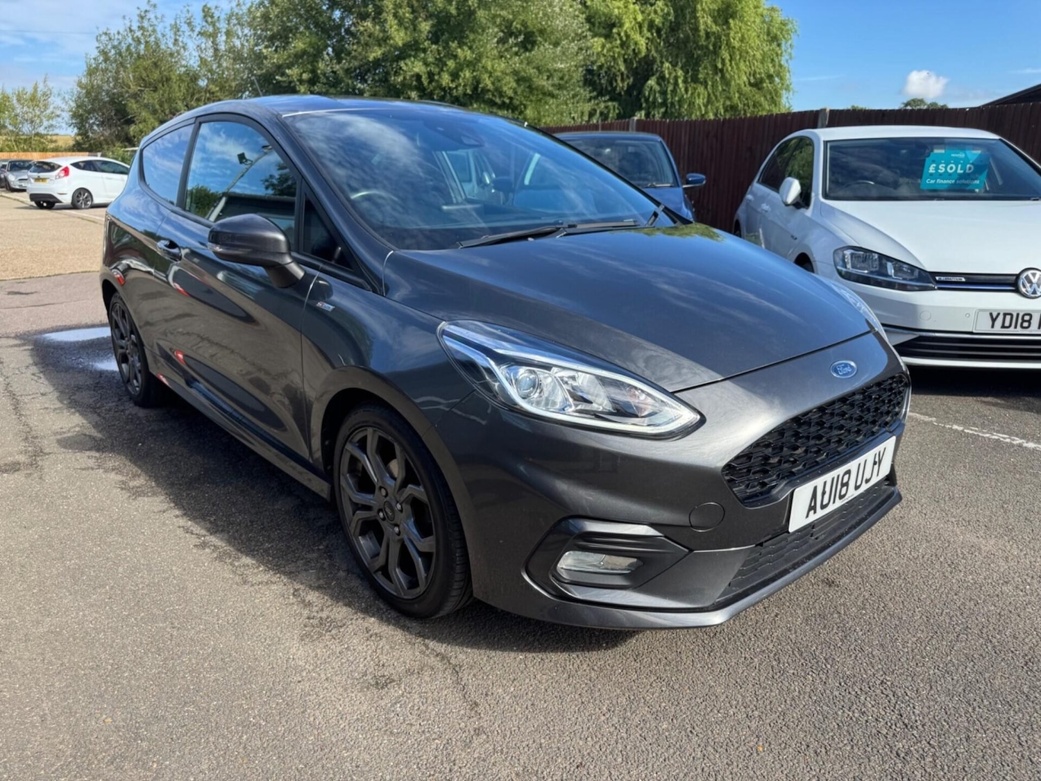 Used Ford Fiesta 2018 for sale - 76576607: Photo 1