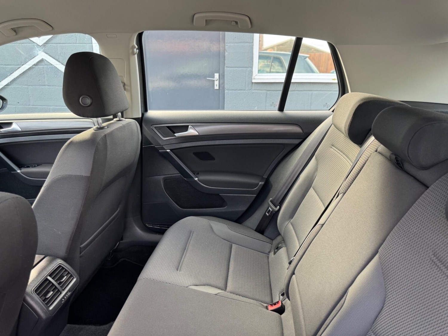 Used Volkswagen Golf 2018 for sale - 76576605: Photo 22