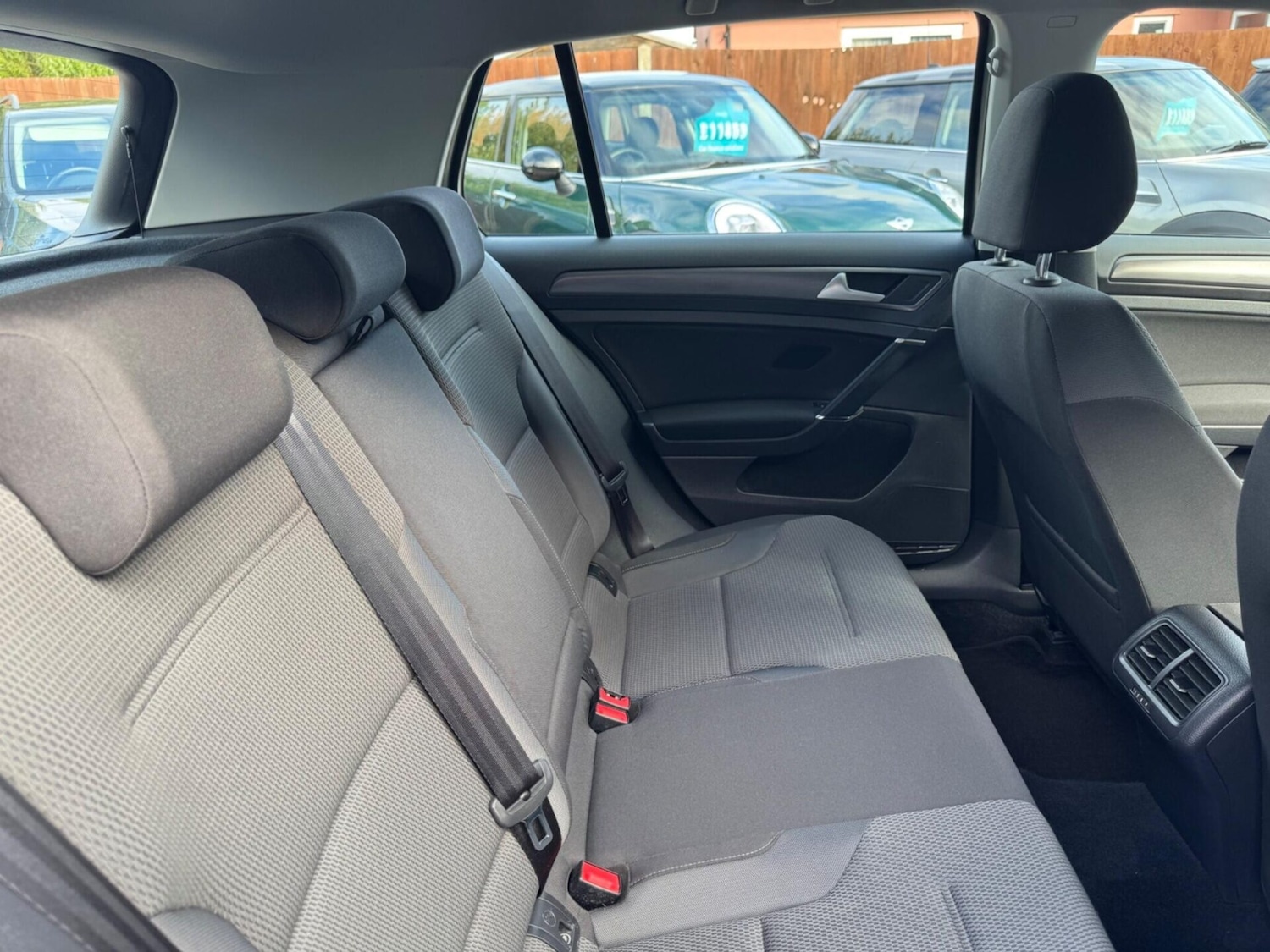 Used Volkswagen Golf 2018 for sale - 76576605: Photo 25