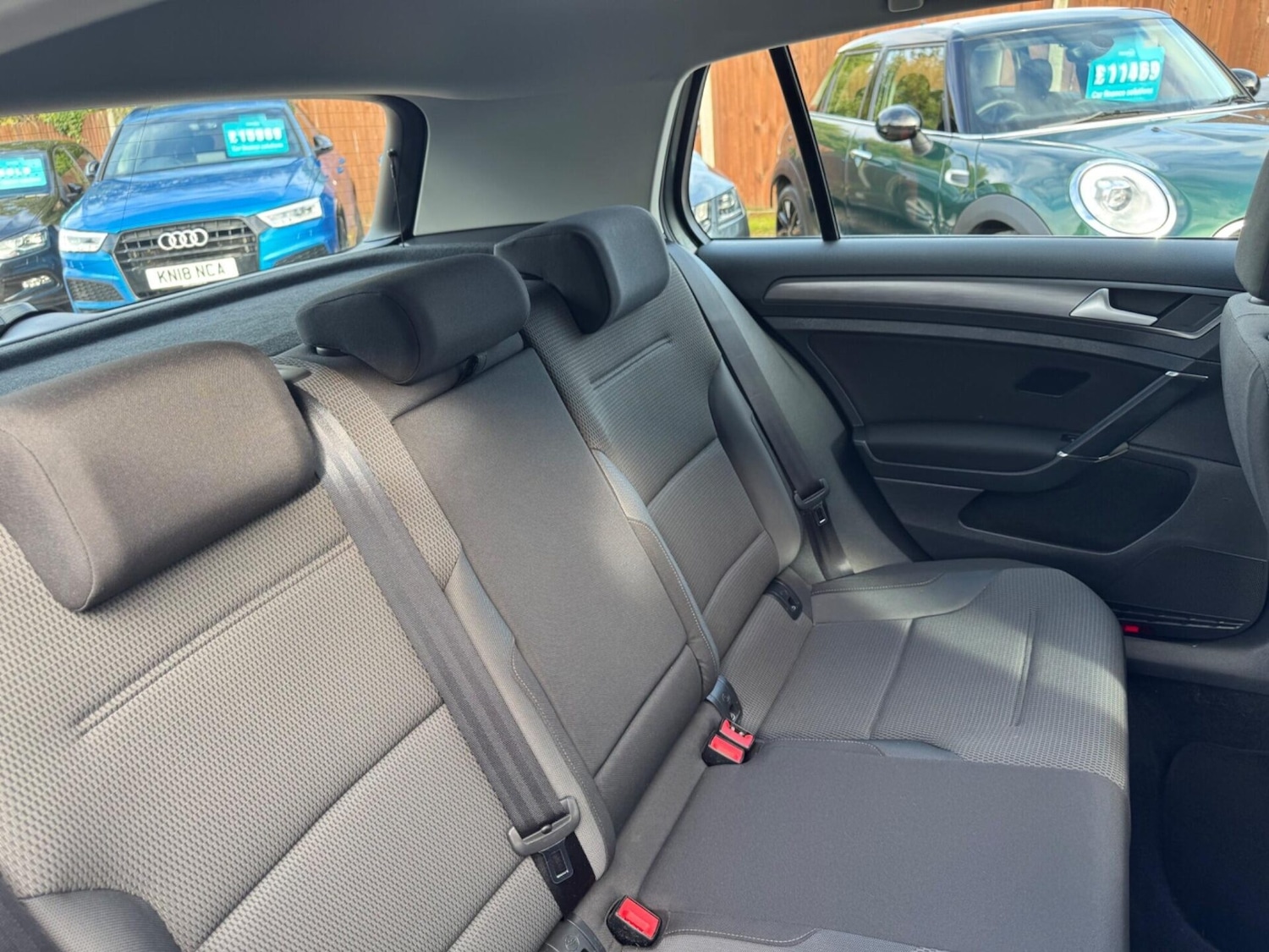 Used Volkswagen Golf 2018 for sale - 76576605: Photo 28