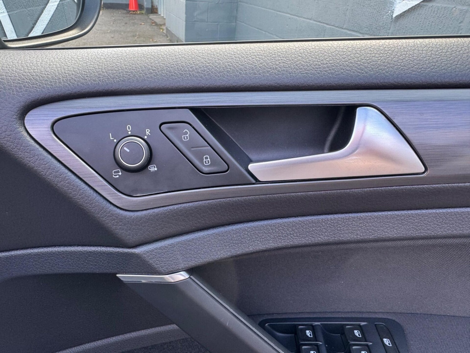 Used Volkswagen Golf 2018 for sale - 76576605: Photo 35