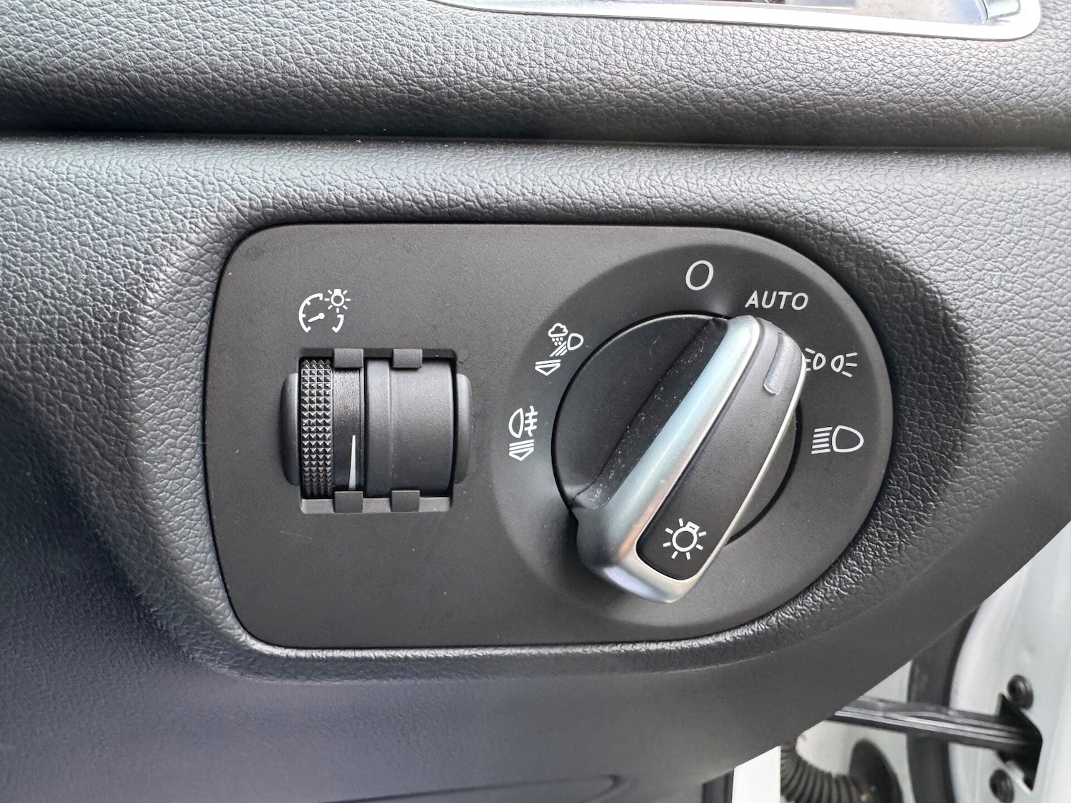 Used Audi Q3 2017 for sale - 77167111: Photo 34