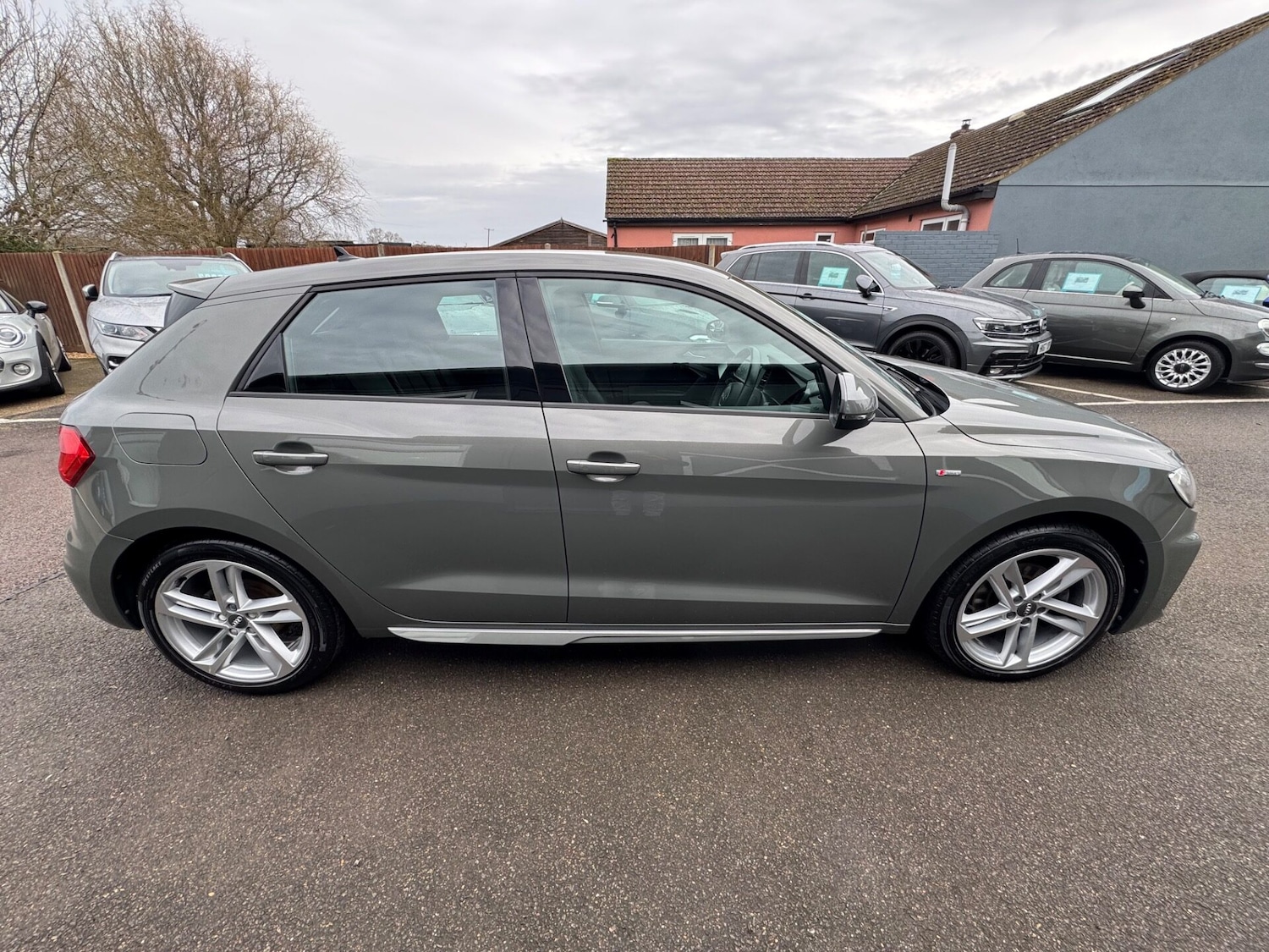 Used Audi A1 2019 for sale - 77368085: Photo 4