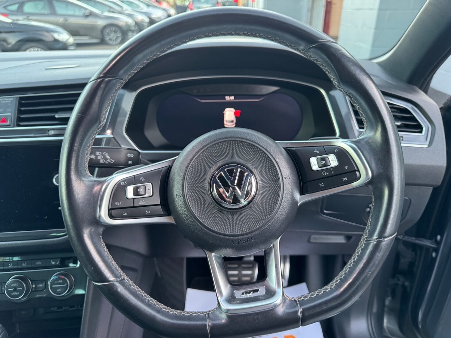 Used Volkswagen Tiguan 2018 for sale - 77167120: Photo 16