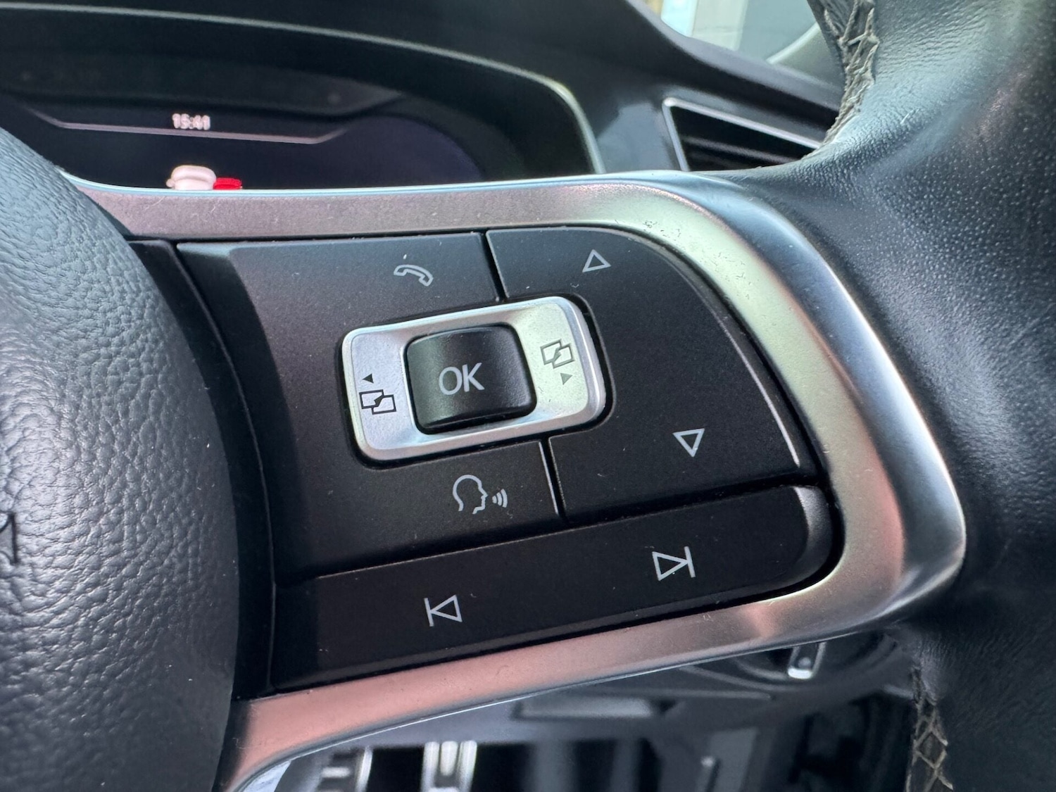 Used Volkswagen Tiguan 2018 for sale - 77167120: Photo 35