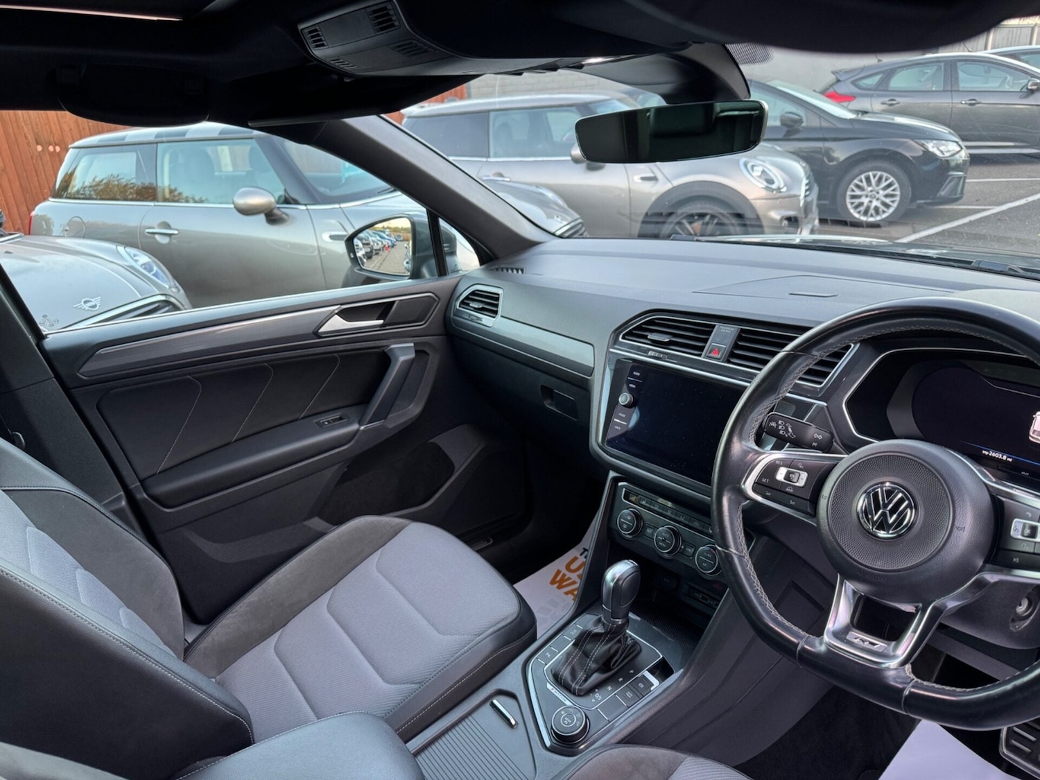 Used Volkswagen Tiguan 2018 for sale - 77167120: Photo 38