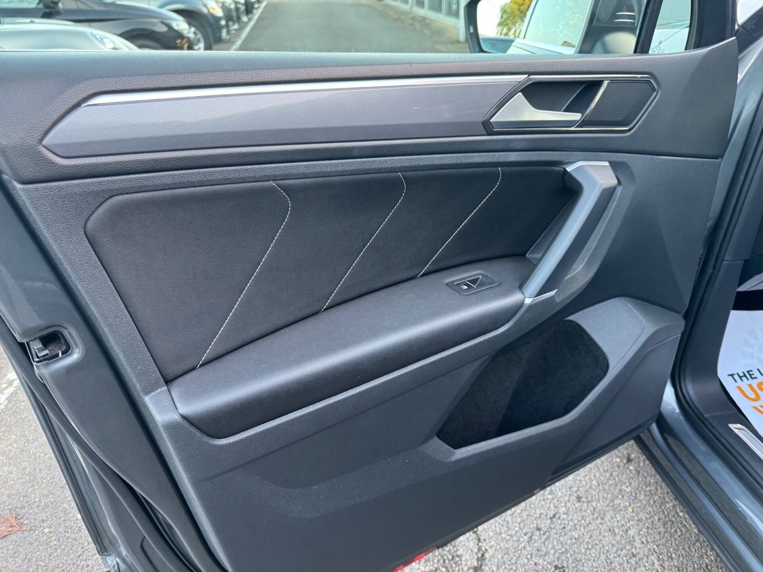 Used Volkswagen Tiguan 2018 for sale - 77167120: Photo 62